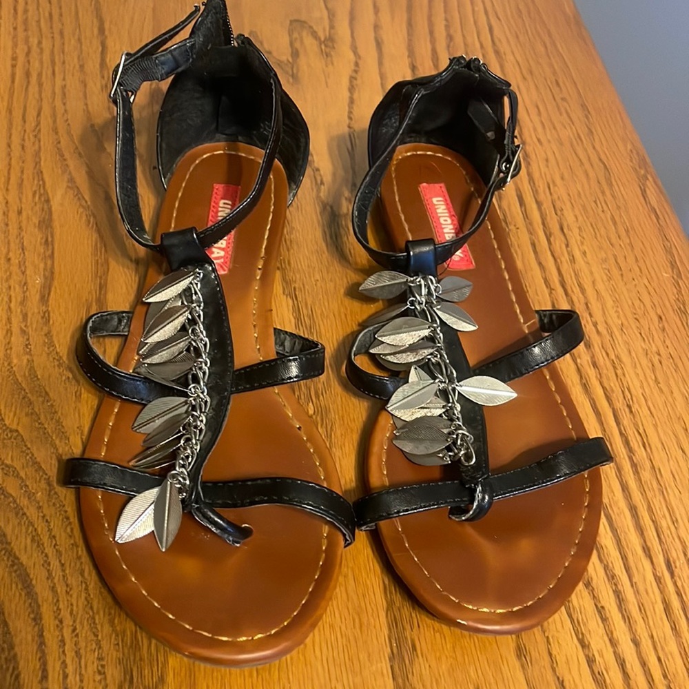 Union bay sandals